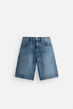Load image into Gallery viewer, ZARA BAGGY FIT DENIM BERMUDAS Blue