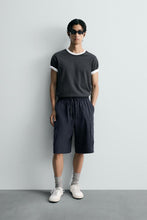Load image into Gallery viewer, ZARA WIDE-LEG CARGO BERMUDA SHORTS