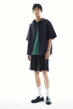 Load image into Gallery viewer, H&M Regular Fit Short-sleeved shirt