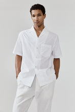 Load image into Gallery viewer, H&M Regular Fit Resort shirt