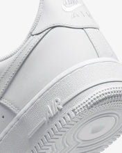 Load image into Gallery viewer, Nike Air Force 1 Triple White
