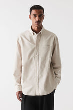 Load image into Gallery viewer, H&M Regular Fit Oxford shirt