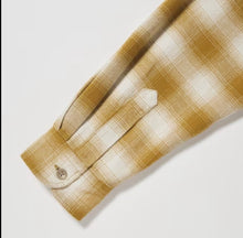 Load image into Gallery viewer, Uniqlo Flannel Long Sleeve Shirt Yellow