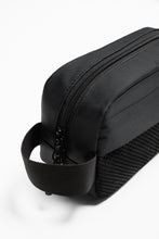 Load image into Gallery viewer, Zara SPORTY TOILETRY BAG