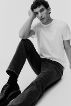 Load image into Gallery viewer, H&M Straight Regular Fit Jeans