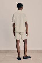 Load image into Gallery viewer, H&M Regular Fit Resort shirt
