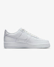 Load image into Gallery viewer, Nike Air Force 1 Triple White
