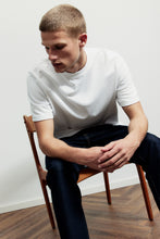 Load image into Gallery viewer, H&M Straight Regular Fit Jeans