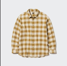 Load image into Gallery viewer, Uniqlo Flannel Long Sleeve Shirt Yellow