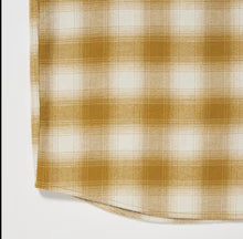 Load image into Gallery viewer, Uniqlo Flannel Long Sleeve Shirt Yellow