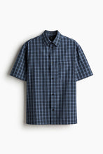 Load image into Gallery viewer, H&M Loose Fit Short-sleeved shirt