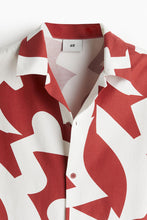 Load image into Gallery viewer, H&M Loose Fit Resort shirt