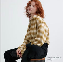 Load image into Gallery viewer, Uniqlo Flannel Long Sleeve Shirt Yellow
