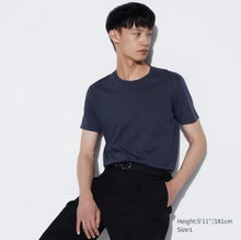 Load image into Gallery viewer, Uniqlo Dry Crew Neck Short Sleeve T-Shirt