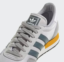 Load image into Gallery viewer, Adidas USA 84 Shoes