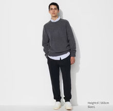 Load image into Gallery viewer, Uniqlo Comfort Sweat Pants