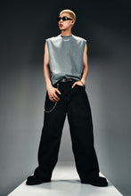 Load image into Gallery viewer, H&M Loose Fit Sleeveless printed T-shirt