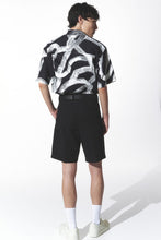 Load image into Gallery viewer, H&M Loose Fit Printed shirt