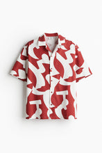 Load image into Gallery viewer, H&M Loose Fit Resort shirt