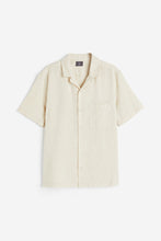 Load image into Gallery viewer, H&M Regular Fit Resort shirt