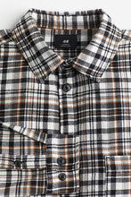 Load image into Gallery viewer, H&M Regular Fit Flannel shirt