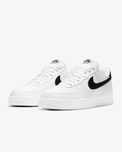 Load image into Gallery viewer, Nike Air Force 1 '07