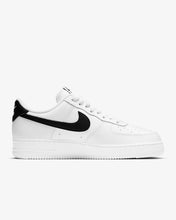 Load image into Gallery viewer, Nike Air Force 1 '07