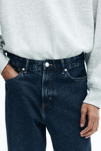 Load image into Gallery viewer, H&M Loose Jeans