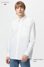 Load image into Gallery viewer, Uniqlo Oxford Oversized Shirt