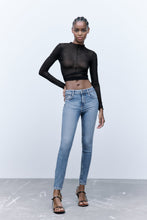 Load image into Gallery viewer, Zara Mid Rise Sculpt TRF Jeans