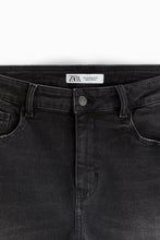 Load image into Gallery viewer, Zara Coloured Denim Bermuda Shorts Black