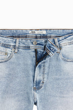 Load image into Gallery viewer, Zara Skinny Jeans Light Blue