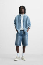 Load image into Gallery viewer, ZARA BAGGY FIT DENIM BERMUDAS Blue

