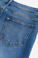Load image into Gallery viewer, H&amp;M Straight Regular Fit Jeans
