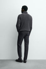 Load image into Gallery viewer, ZARA BASIC SLIM FIT JEANS Denim Blue

