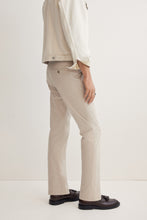 Load image into Gallery viewer, H&amp;M Slim Fit Cotton chinos
