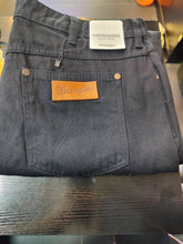 Load image into Gallery viewer, Wrangler GREENSBORO Selvage Jeans
