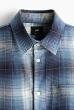 Load image into Gallery viewer, H&amp;M Loose Fit Flannel shirt
