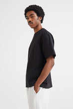 Load image into Gallery viewer, H&amp;M Relaxed Fit T Shirt Black
