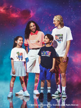 Load image into Gallery viewer, Uniqlo Cargo Shorts
