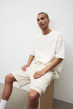 Load image into Gallery viewer, H&amp;M Regular Fit Cargo shorts

