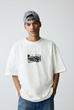 Load image into Gallery viewer, H&amp;M Oversized Fit Printed T-shirt White/Car
