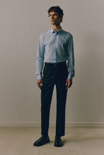 Load image into Gallery viewer, H&amp;M Slim Fit easy-iron shirt
