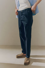 Load image into Gallery viewer, H&amp;M Slim Fit Cotton chinos
