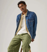 Load image into Gallery viewer, Levis Trucker Jacket
