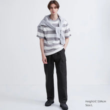 Load image into Gallery viewer, Uniqlo Cargo Pants Black
