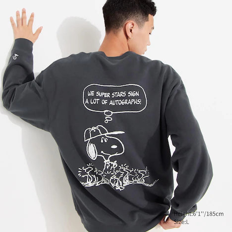 Uniqlo sales snoopy sweatshirt