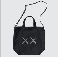 Load image into Gallery viewer, Uniqlo KAWS + Warhol 2WAY Tote Bag Black
