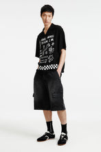 Load image into Gallery viewer, H&amp;M Loose Fit Printed resort shirt Black
