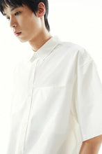 Load image into Gallery viewer, H&amp;M Regular Fit Short-sleeved shirt
